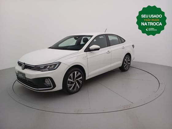VOLKSWAGEN VIRTUS 1.0 200 TSI HIGHLINE AUTOMÁTICO