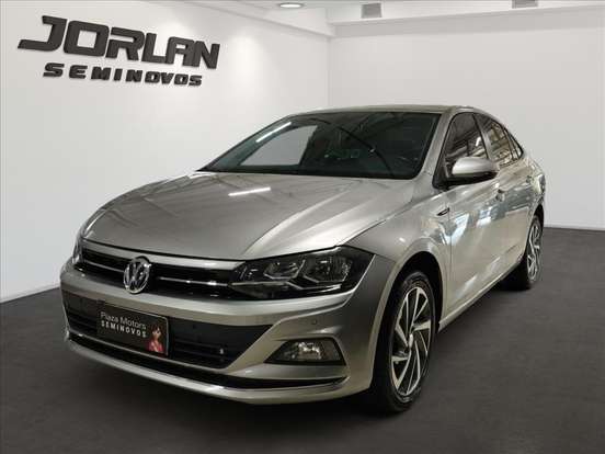 VOLKSWAGEN-VIRTUS-2018