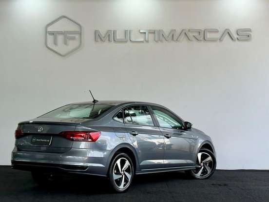 VOLKSWAGEN-VIRTUS-2021