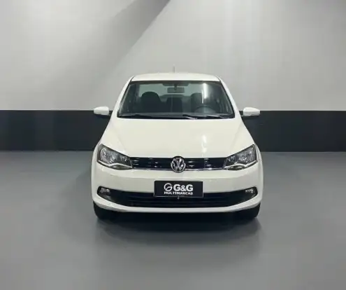 VOLKSWAGEN-VOYAGE-2015