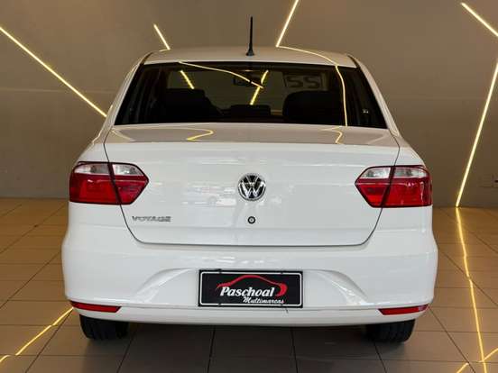 VOLKSWAGEN-VOYAGE-1.0 12V MPI TOTALFLEX 4P MANUAL VOLKSWAGEN-VOYAGE-2021