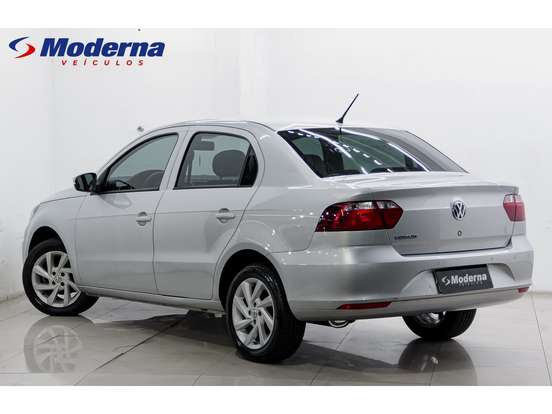 VOLKSWAGEN-VOYAGE-2022