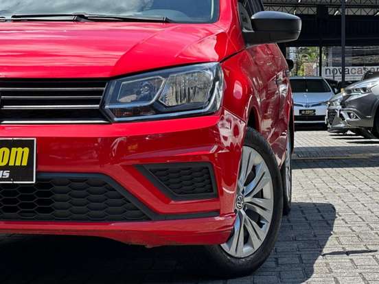 VOLKSWAGEN-VOYAGE-2021