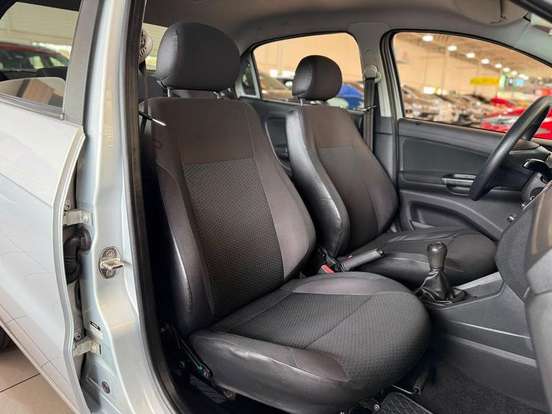 VOLKSWAGEN-VOYAGE-1.6 MSI TOTALFLEX 4P MANUAL VOLKSWAGEN-VOYAGE-2021