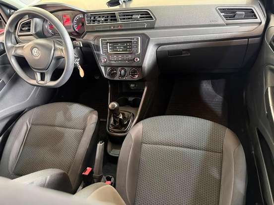 VOLKSWAGEN-VOYAGE-2021