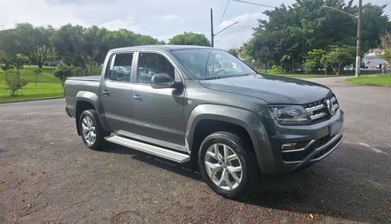 VOLKSWAGEN-AMAROK-2021