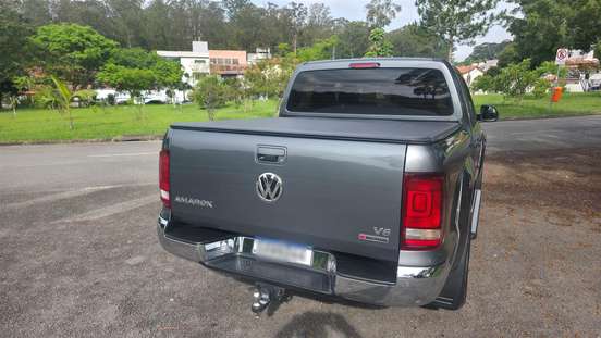 VOLKSWAGEN-AMAROK-2021