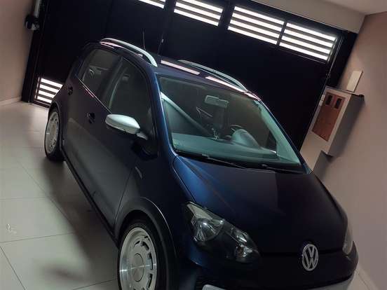 VOLKSWAGEN-CROSS UP-1.0 TSI 12V FLEX 4P MANUAL VOLKSWAGEN-CROSS UP-2016