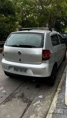 VOLKSWAGEN-FOX-2005