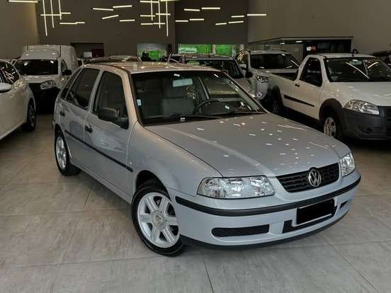 VOLKSWAGEN-GOL-2001