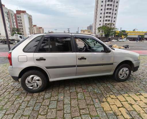 VOLKSWAGEN-GOL-2006