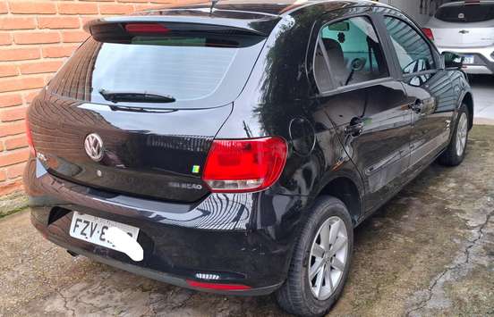 VOLKSWAGEN-GOL-2014