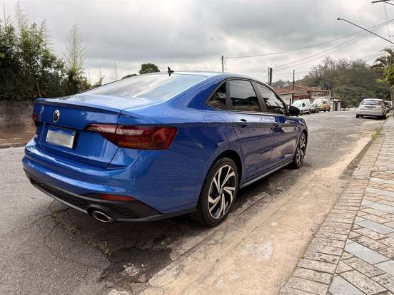VOLKSWAGEN-JETTA-2023