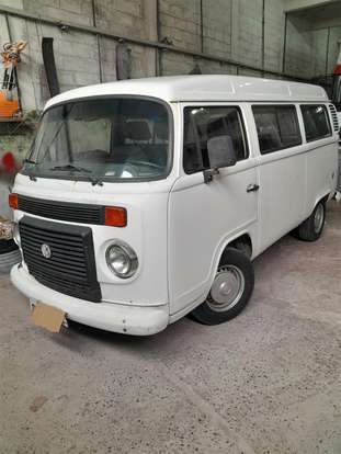 VOLKSWAGEN-KOMBI-2006