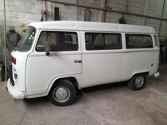 VOLKSWAGEN-KOMBI-1.4 MI STD 8V FLEX 4P MANUAL VOLKSWAGEN-KOMBI-2006