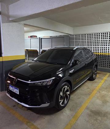VOLKSWAGEN NIVUS 1.0 200 TSI TOTAL FLEX HIGHLINE AUTOMÁTICO