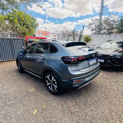 VOLKSWAGEN-NIVUS-1.0 200 TSI TOTAL FLEX HIGHLINE AUTOMÁTICO VOLKSWAGEN-NIVUS-2023