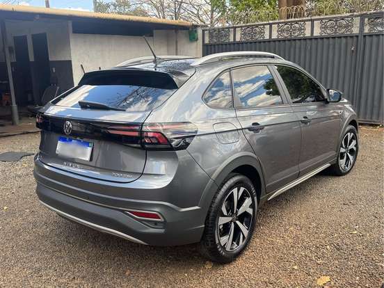 VOLKSWAGEN-NIVUS-1.0 200 TSI TOTAL FLEX HIGHLINE AUTOMÁTICO VOLKSWAGEN-NIVUS-2023
