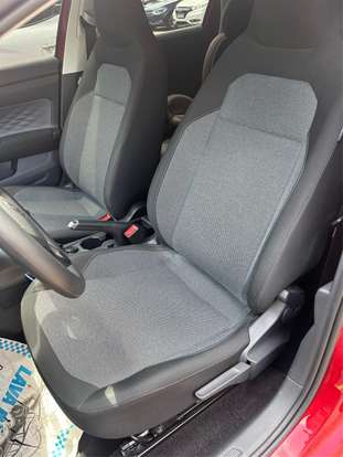 VOLKSWAGEN-POLO-2023