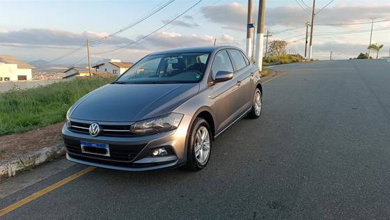 VOLKSWAGEN POLO 1.0 200 TSI COMFORTLINE AUTOMÁTICO