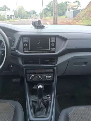 VOLKSWAGEN-T-CROSS-2020