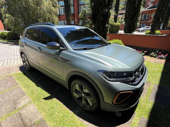 VOLKSWAGEN T-CROSS 1.4 250 TSI TOTAL FLEX EXTREME AUTOMÁTICO