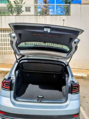VOLKSWAGEN-T-CROSS-2021