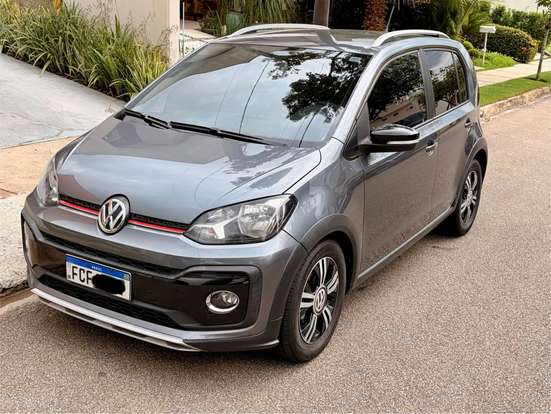 VOLKSWAGEN-UP-1.0 170 TSI TOTAL FLEX XTREME 4P MANUAL VOLKSWAGEN-UP-2019