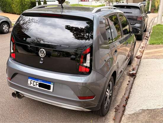 VOLKSWAGEN-UP-1.0 170 TSI TOTAL FLEX XTREME 4P MANUAL VOLKSWAGEN-UP-2019