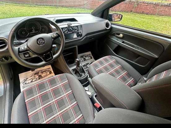 VOLKSWAGEN-UP-1.0 170 TSI TOTAL FLEX XTREME 4P MANUAL VOLKSWAGEN-UP-2020