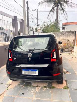 VOLKSWAGEN-UP-2018