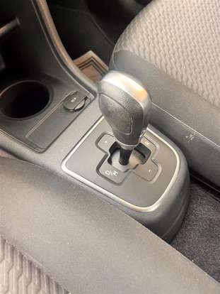 VOLKSWAGEN-UP-2018