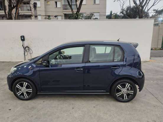 VOLKSWAGEN-UP-1.0 TSI RBW 12V FLEX 4P MANUAL VOLKSWAGEN-UP-2015