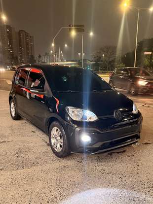 VOLKSWAGEN-UP-2017