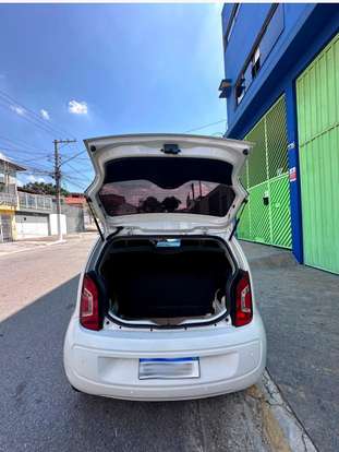 VOLKSWAGEN-UP-2017