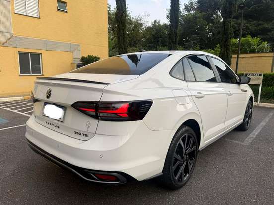 VOLKSWAGEN-VIRTUS-1.4 250 TSI EXCLUSIVE AUTOMÁTICO VOLKSWAGEN-VIRTUS-2024