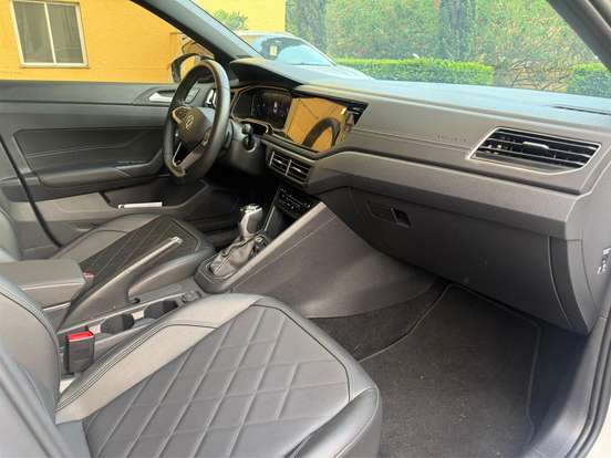 VOLKSWAGEN-VIRTUS-1.4 250 TSI EXCLUSIVE AUTOMÁTICO VOLKSWAGEN-VIRTUS-2024