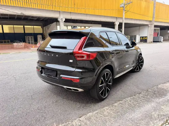 VOLVO-XC40-1.5 T5 RECHARGE MOMENTUM GEARTRONIC VOLVO-XC40-2020