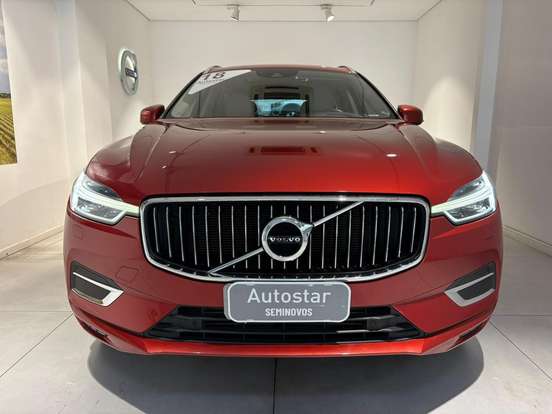 VOLVO-XC60-2018