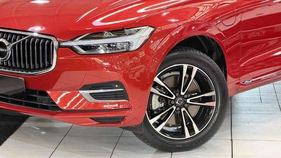 VOLVO-XC60-2.0 T8 HYBRID MOMENTUM AWD GEARTRONIC VOLVO-XC60-2020