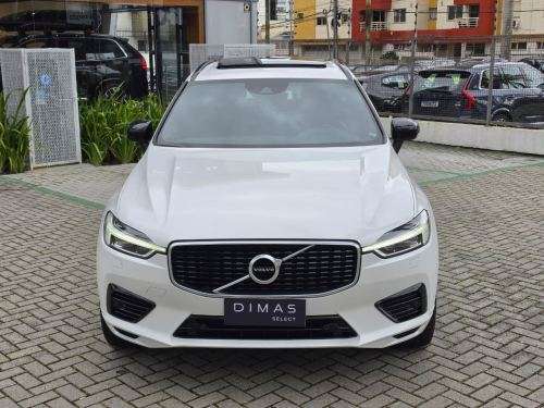 VOLVO-XC60-2019