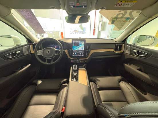 VOLVO-XC60-2.0 T8 PHEV ULTRA AWD GEARTRONIC VOLVO-XC60-2026