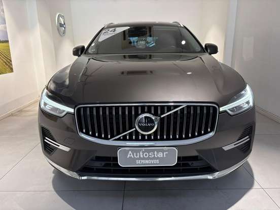VOLVO-XC60-2023