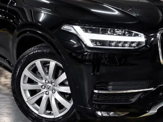 VOLVO-XC90-2.0 MOMENTUM TURBO GASOLINA 4P 4X4 AUTOMÁTICO VOLVO-XC90-2015