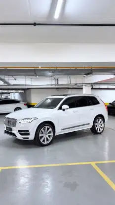 VOLVO-XC90-2019