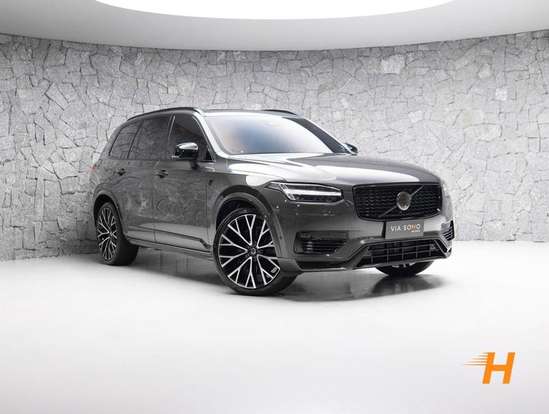 VOLVO-XC90-2023