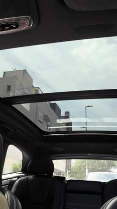 VOLVO-XC60-2019