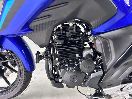 YAMAHA-FZ25 FAZER CONNECTED ABS-2025