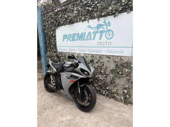 YAMAHA YZF R1 