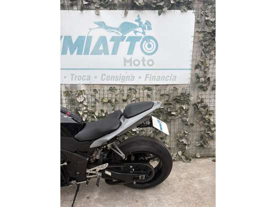 YAMAHA-YZF R1-2009